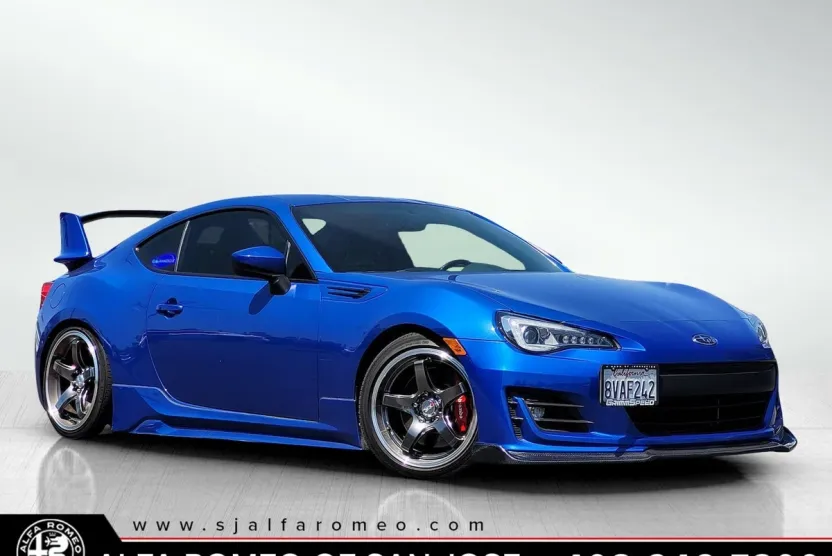 2020 Subaru BRZ Limited photo 1