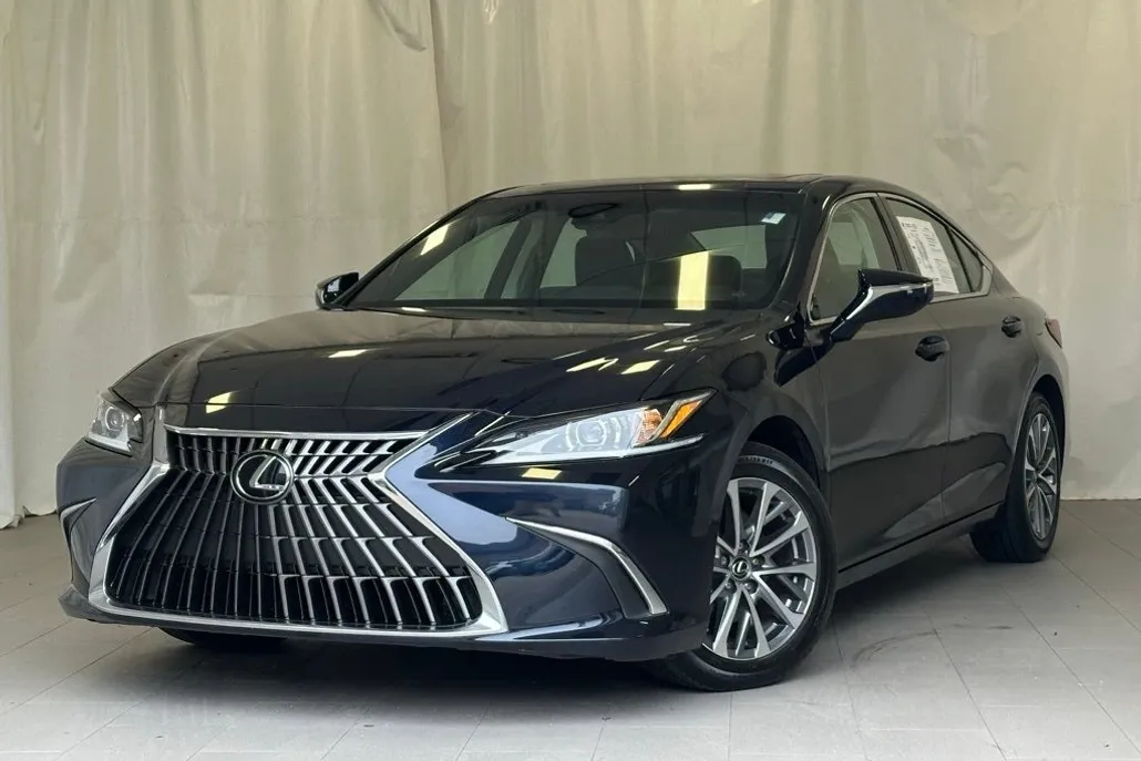 2022 Lexus ES 350 photo 1