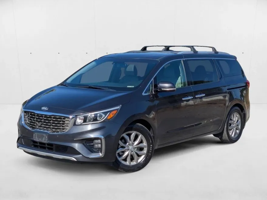 2019 Kia Sedona EX photo 1