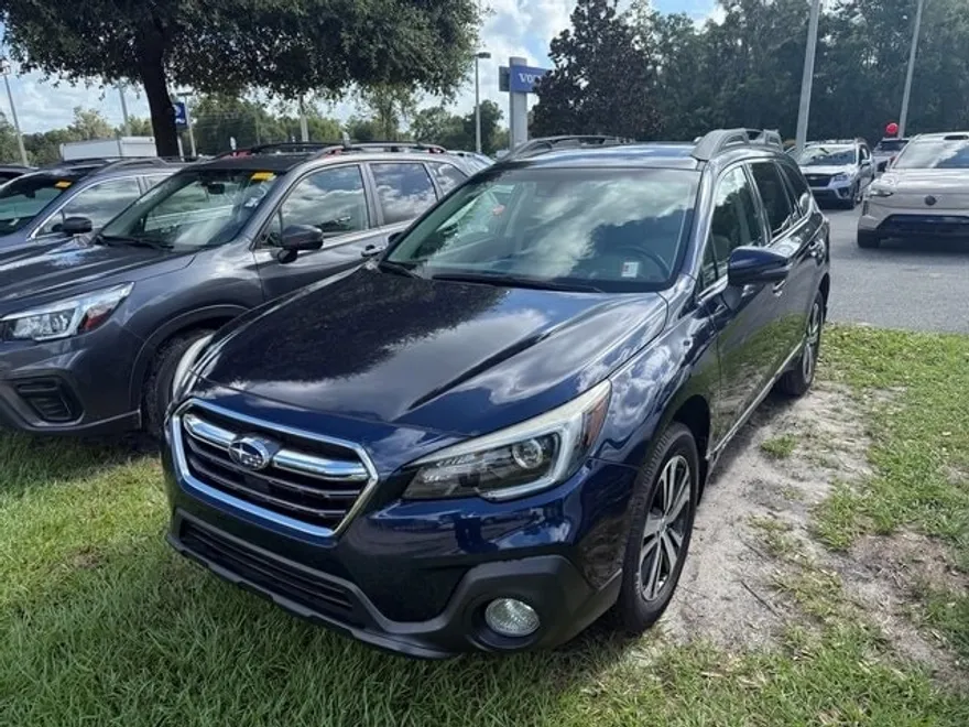 2018 Subaru Outback 2.5i photo 1