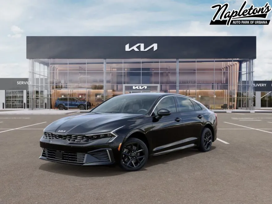 2025 Kia K5 LXS photo 1