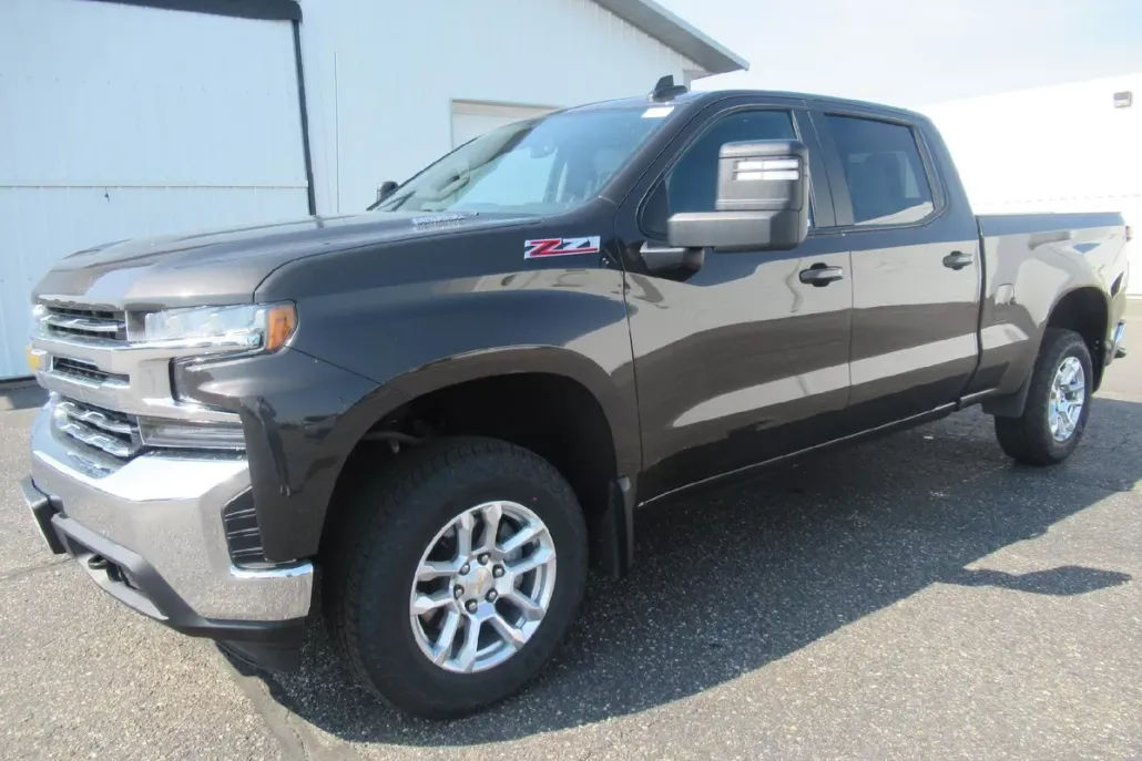 2021 Chevrolet Silverado 1500 LT photo 1