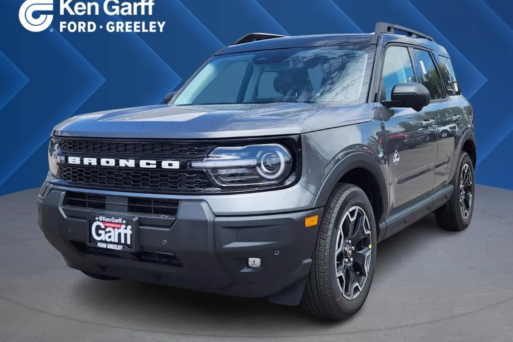 2025 Ford Bronco Sport Outer Banks photo 1