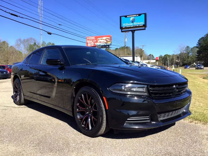 2019 Dodge Charger SXT photo 1