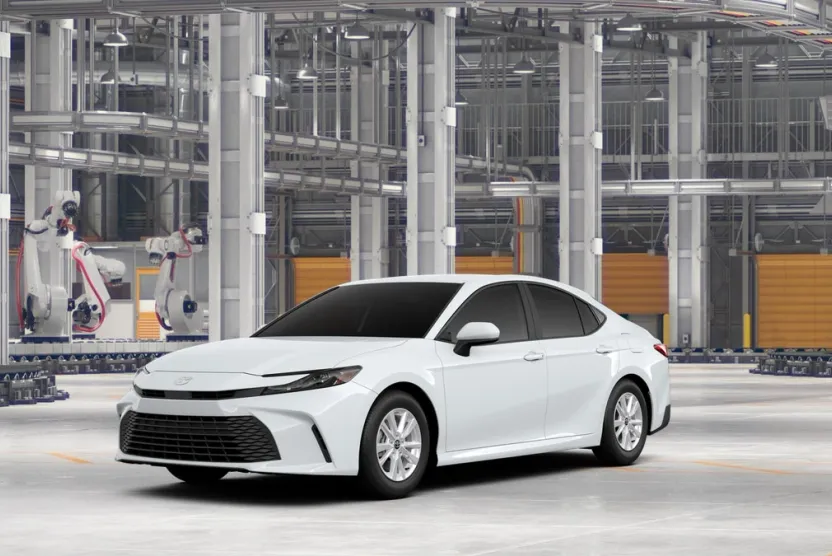 2026 Toyota Camry LE photo 1