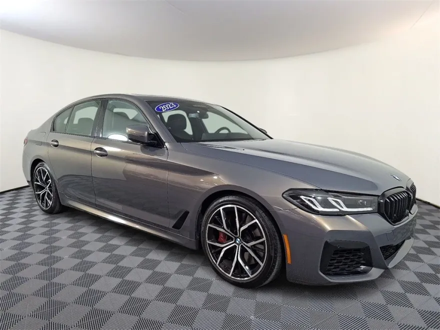 2023 Bmw M550i xDrive photo 1