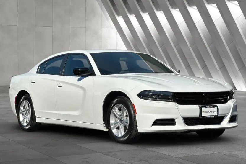 2023 Dodge Charger SXT photo 1