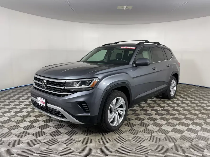 2022 Volkswagen Atlas SE Technology photo 1