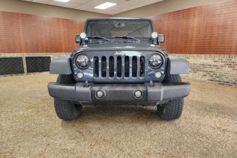 2016 Jeep Wrangler Unlimited Sport photo 1