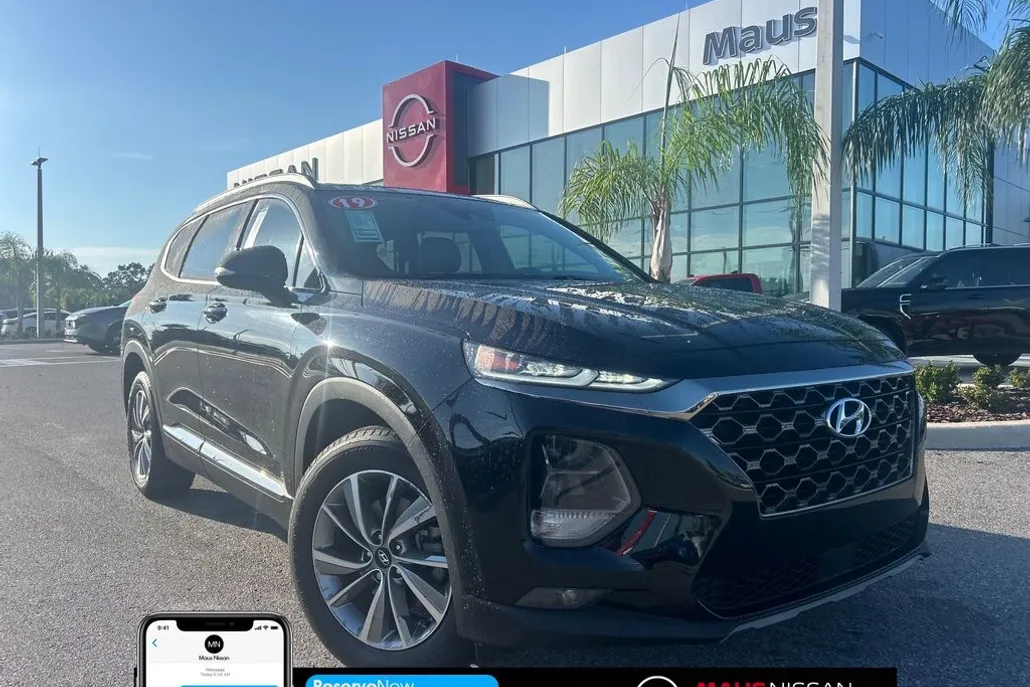 2019 Hyundai Santa Fe Limited photo 1
