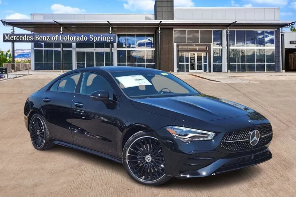 2025 Mercedes Benz CLA 250 4MATIC photo 1
