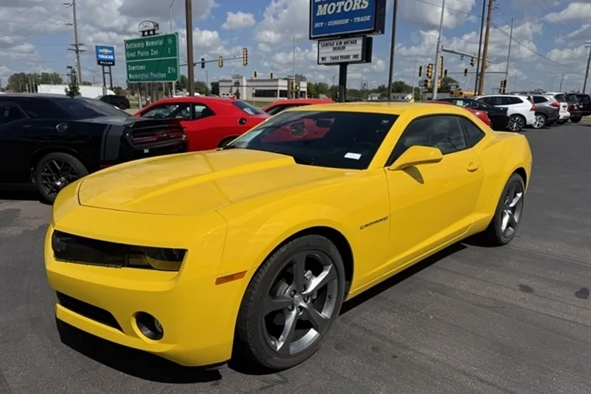 2013 Chevrolet Camaro RS photo 1