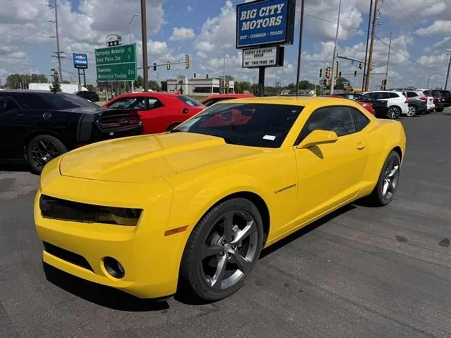 2013 Chevrolet Camaro RS photo 1