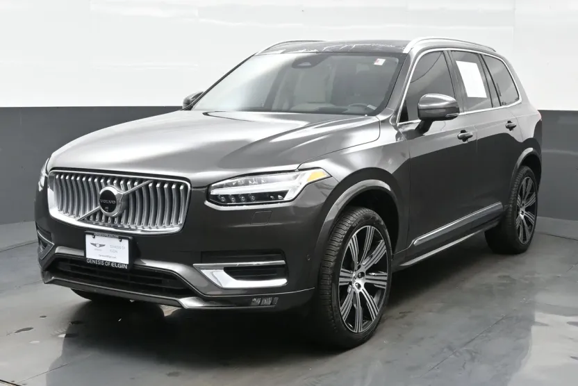 2025 Volvo XC90 photo 1