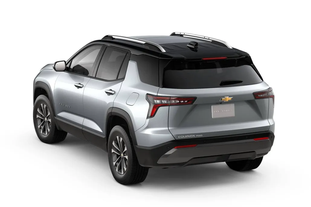 2026 Chevrolet Equinox LT photo 1