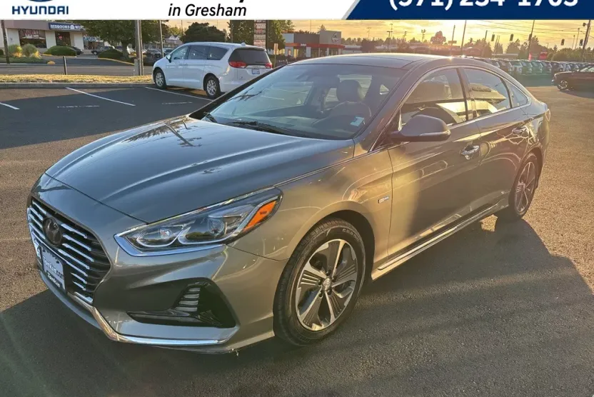 2018 Hyundai Sonata Hybrid Limited photo 1
