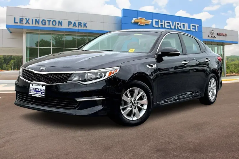 2018 Kia Optima LX photo 1