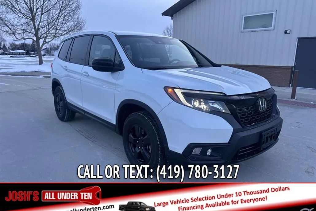 2021 Honda Passport Sport photo 1