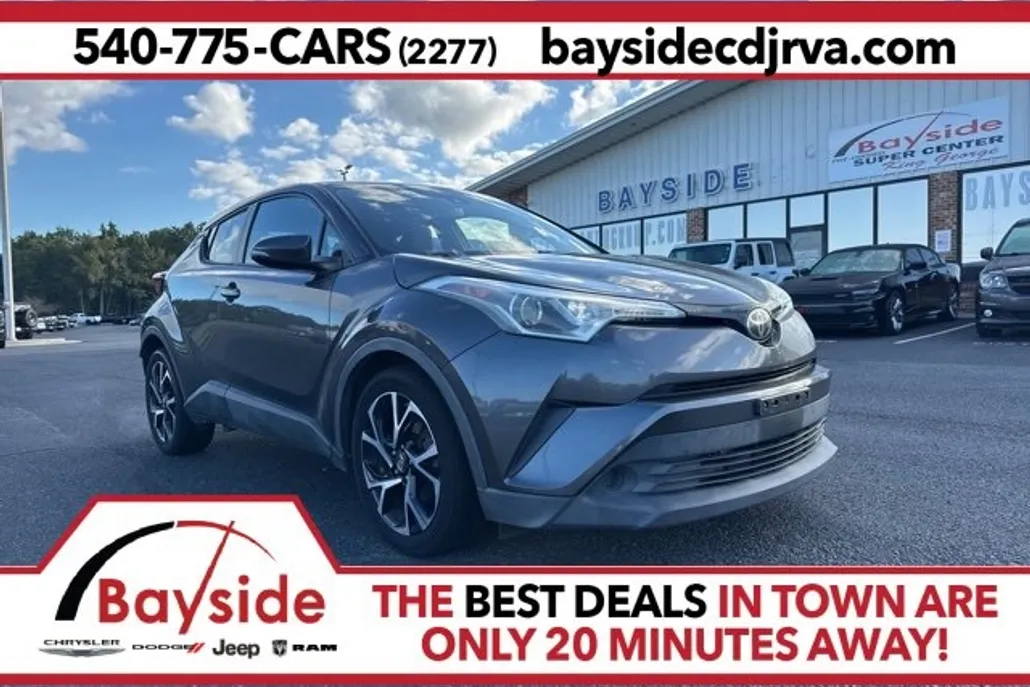 2018 Toyota C-HR XLE photo 1