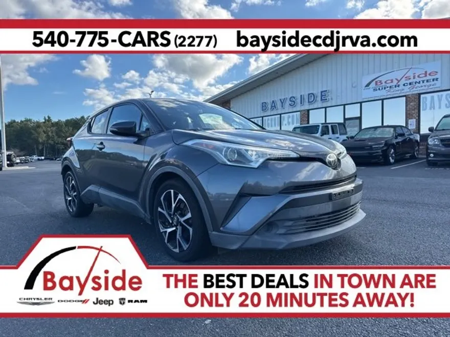 2018 Toyota C-HR XLE photo 1