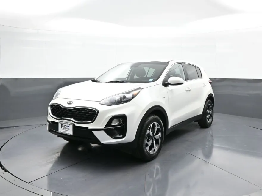 2022 Kia Sportage LX photo 1