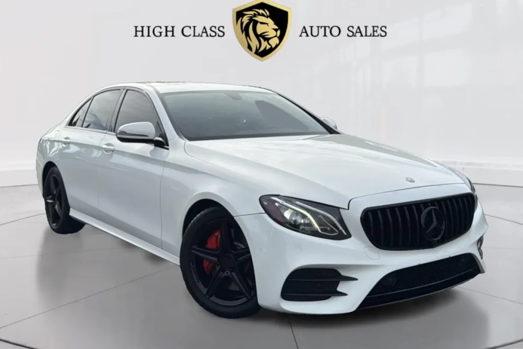2017 Mercedes Benz E 300 Sedan photo 1