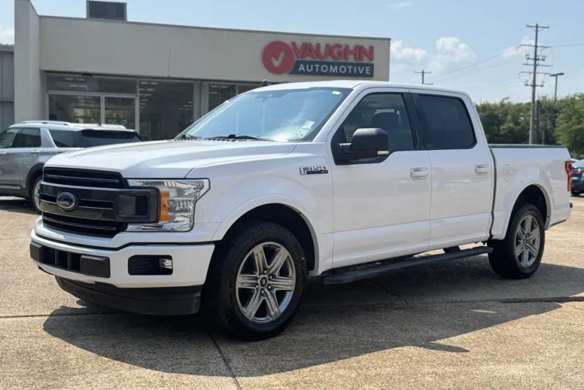 2019 Ford F-150 XLT photo 1