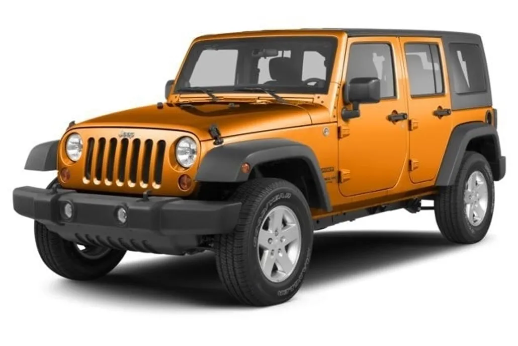 2013 Jeep Wrangler Unlimited Sahara photo 1