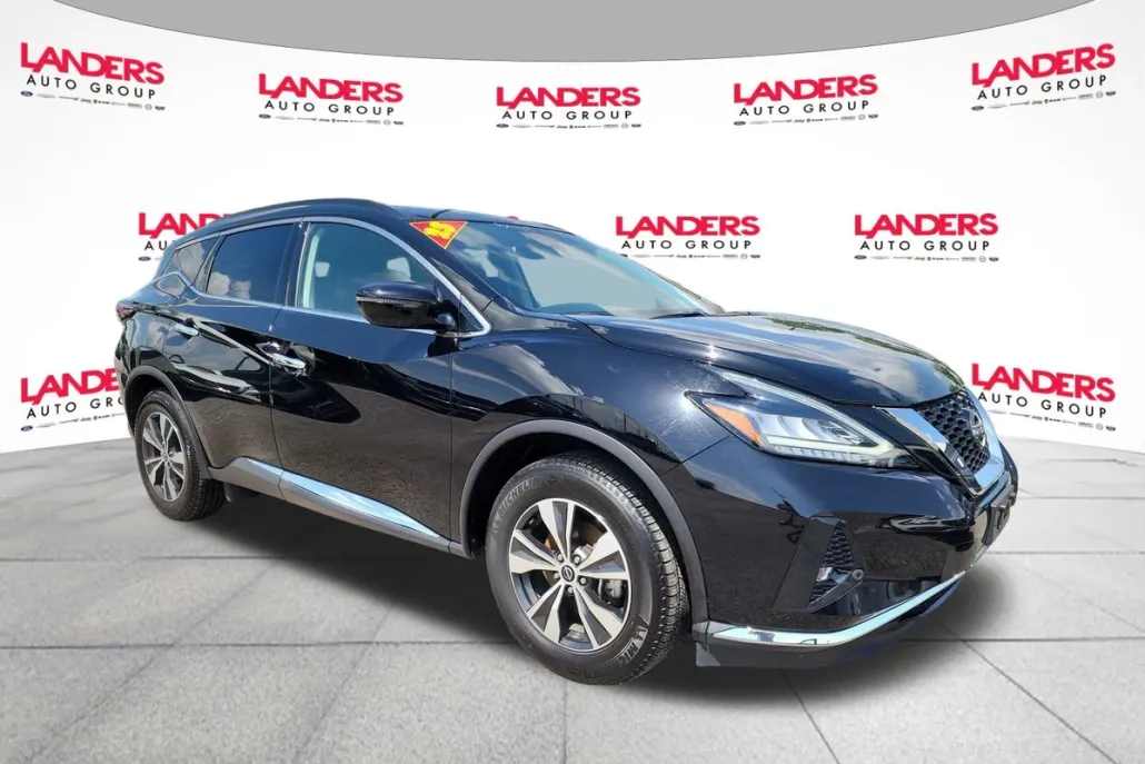 2023 Nissan Murano SV photo 1