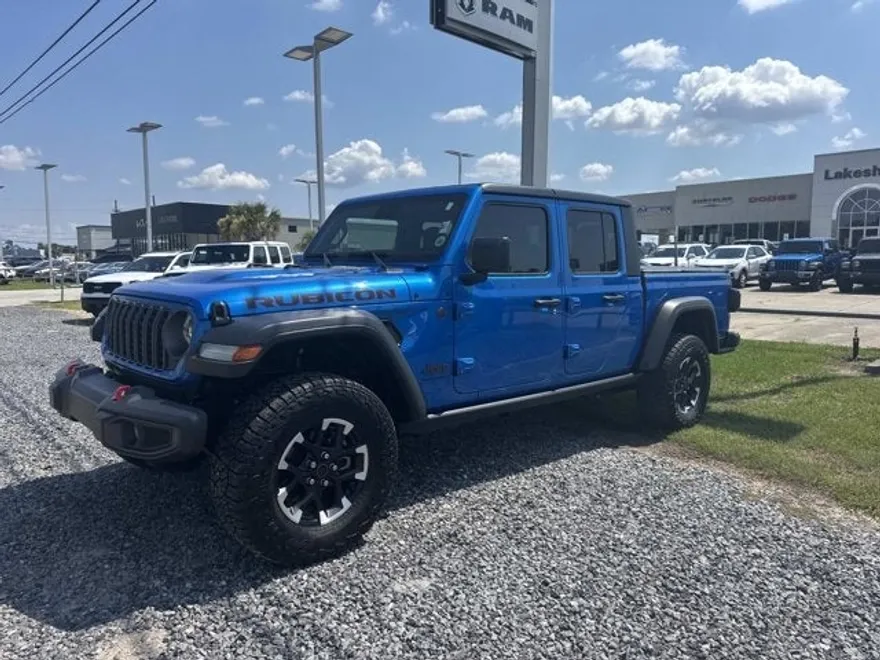 2024 Jeep Gladiator Rubicon photo 1