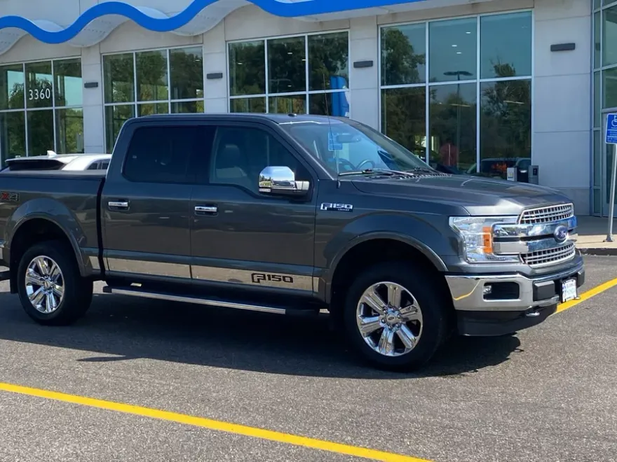 2018 Ford F-150 Lariat photo 1