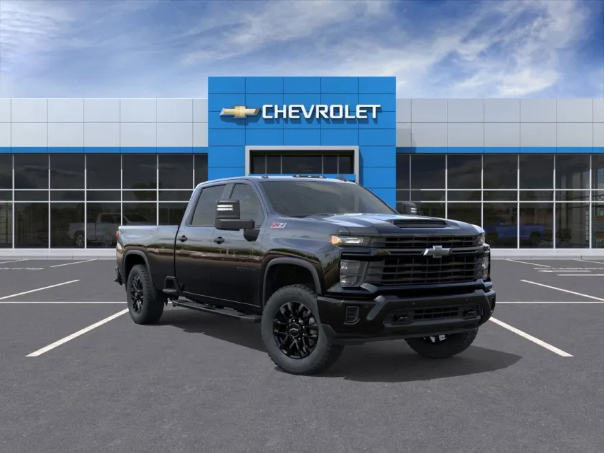 2026 Chevrolet Silverado 2500HD Custom photo 1