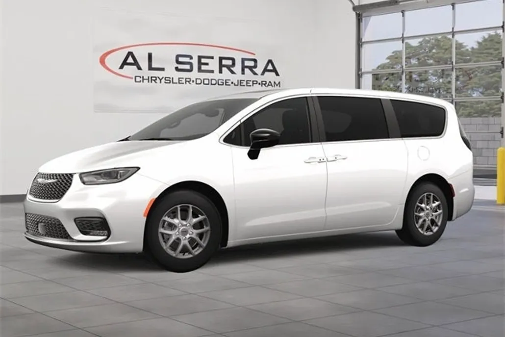 2025 Chrysler Pacifica photo 1