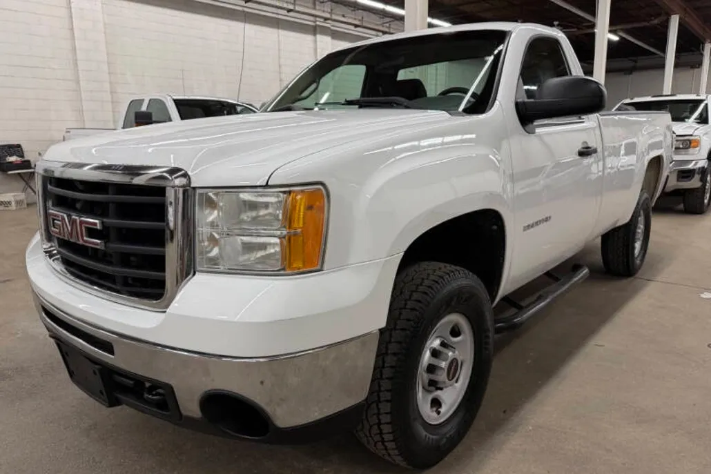 2010 Gmc Sierra Work Truck photo 1
