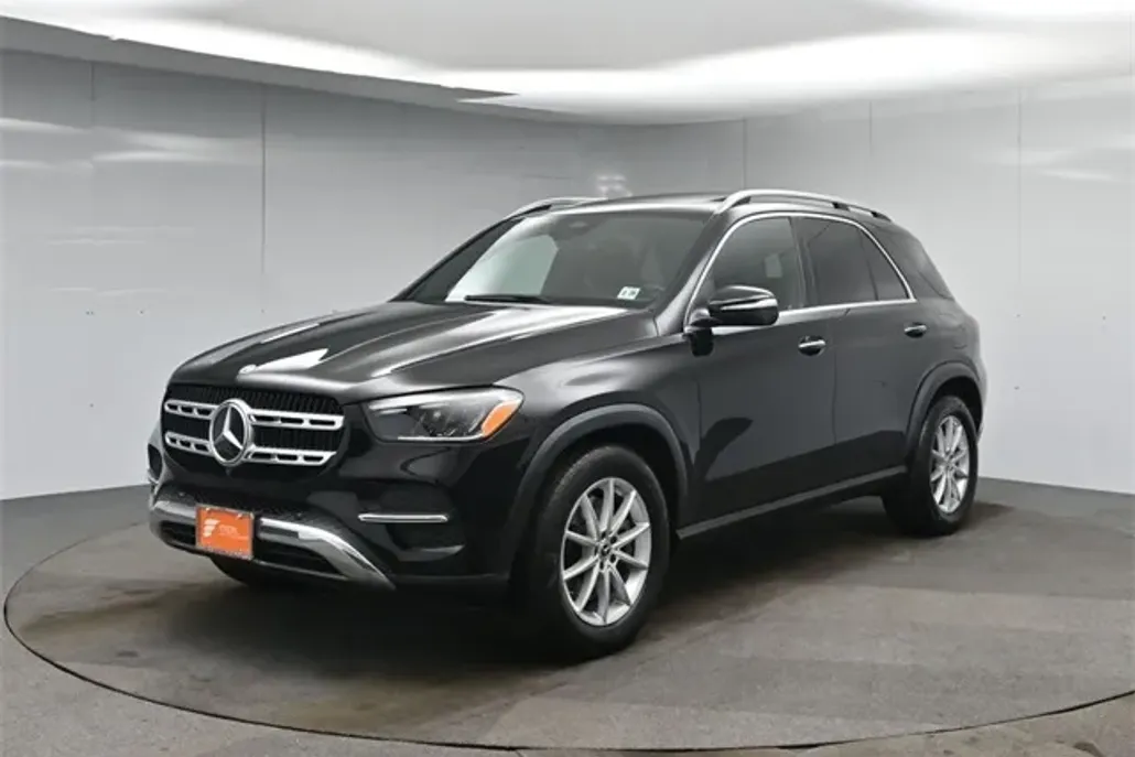 2024 Mercedes Benz GLE 450e photo 1