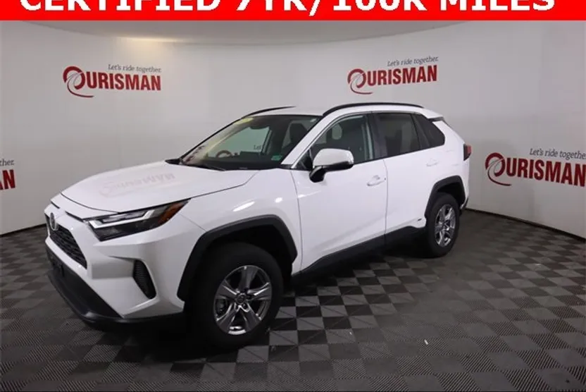 2025 Toyota RAV4 Hybrid XLE photo 1