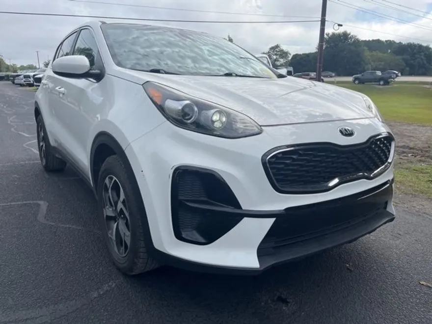 2020 Kia Sportage LX photo 1