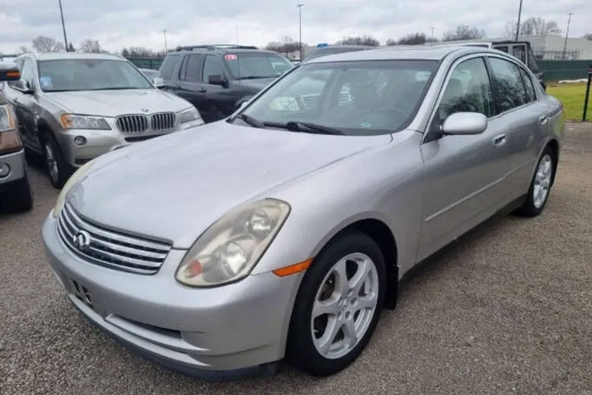 2004 Infiniti G35 Base Sedan photo 1