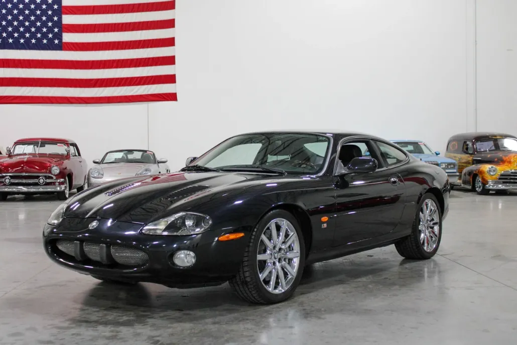 2003 Jaguar XK XKR photo 1