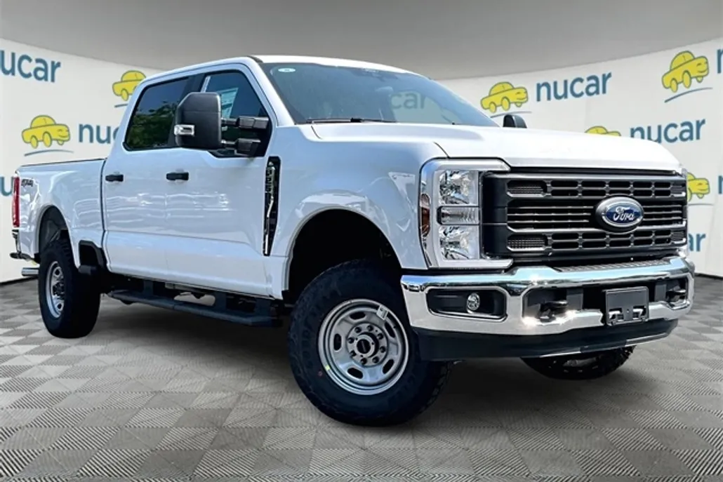 2025 Ford F-250 XL photo 1