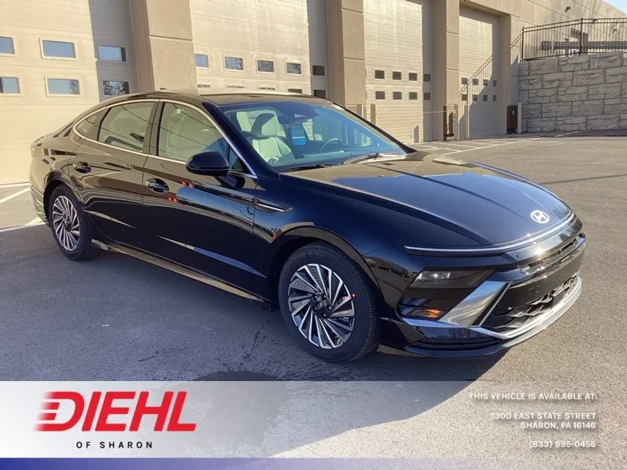 2025 Hyundai Sonata Hybrid SEL photo 1