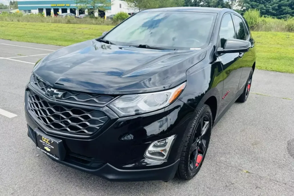 2019 Chevrolet Equinox LT photo 1