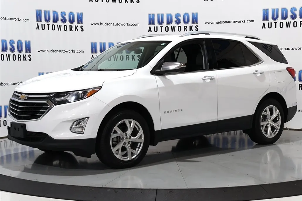 2021 Chevrolet Equinox Premier photo 1