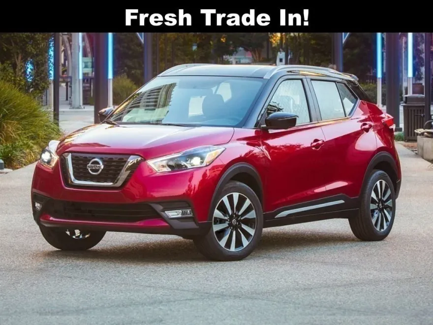 2018 Nissan Kicks SR photo 1