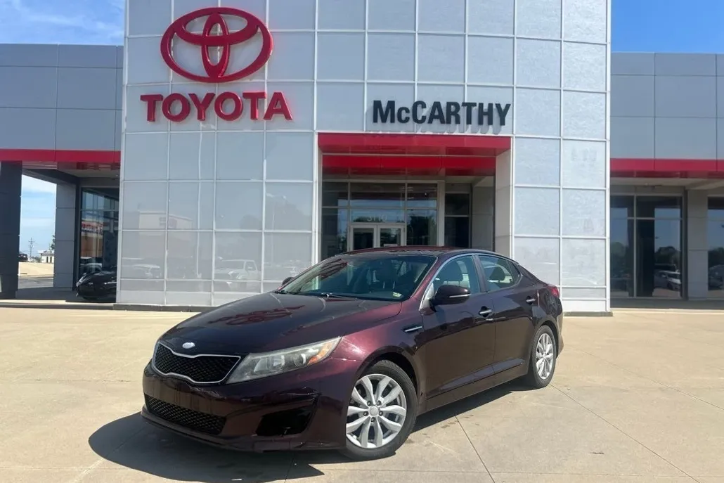 2015 Kia Optima EX photo 1
