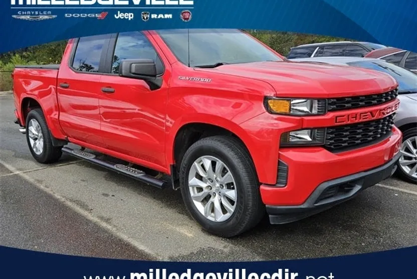 2019 Chevrolet Silverado 1500 Custom photo 1