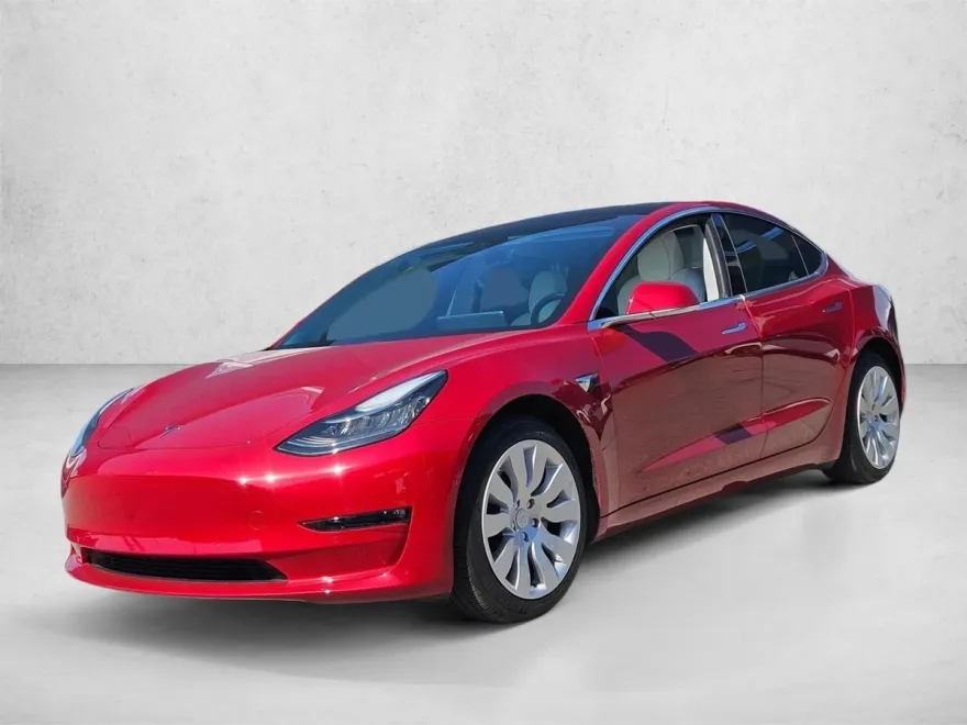 2018 Tesla Model 3 Long Range photo 1
