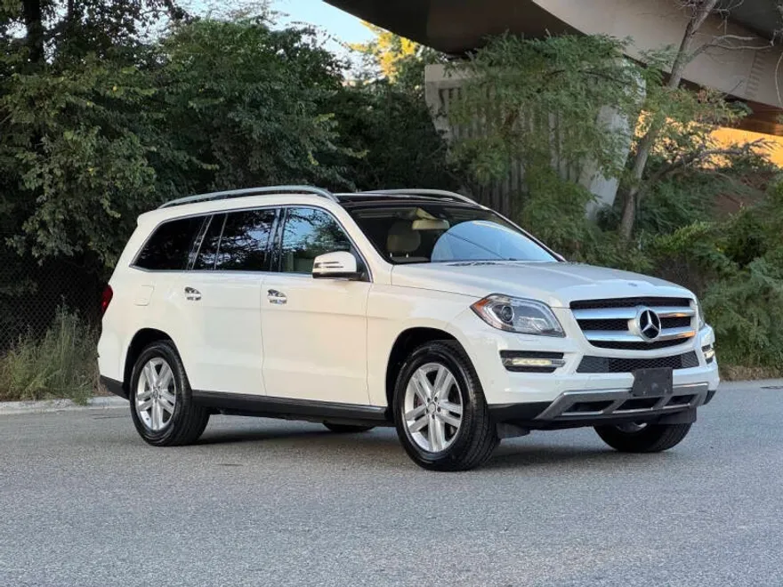 2016 Mercedes Benz GL 450 photo 1