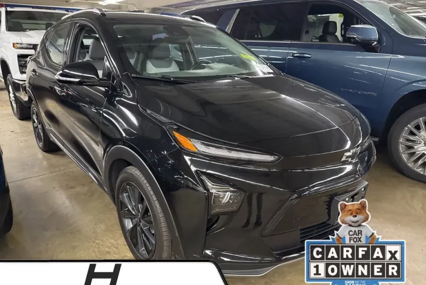 2022 Chevrolet Bolt EUV Premier photo 1