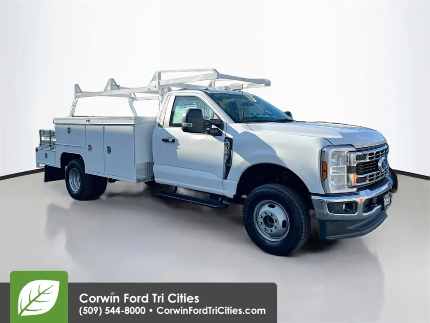 2024 Ford F-350 XL photo 1